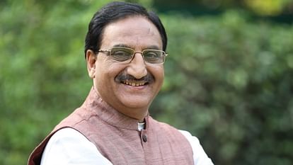 former-union-minister-dr-ramesh-pokhriyal-nishank_c313056af5e19d651e70ffb3b5221f6f