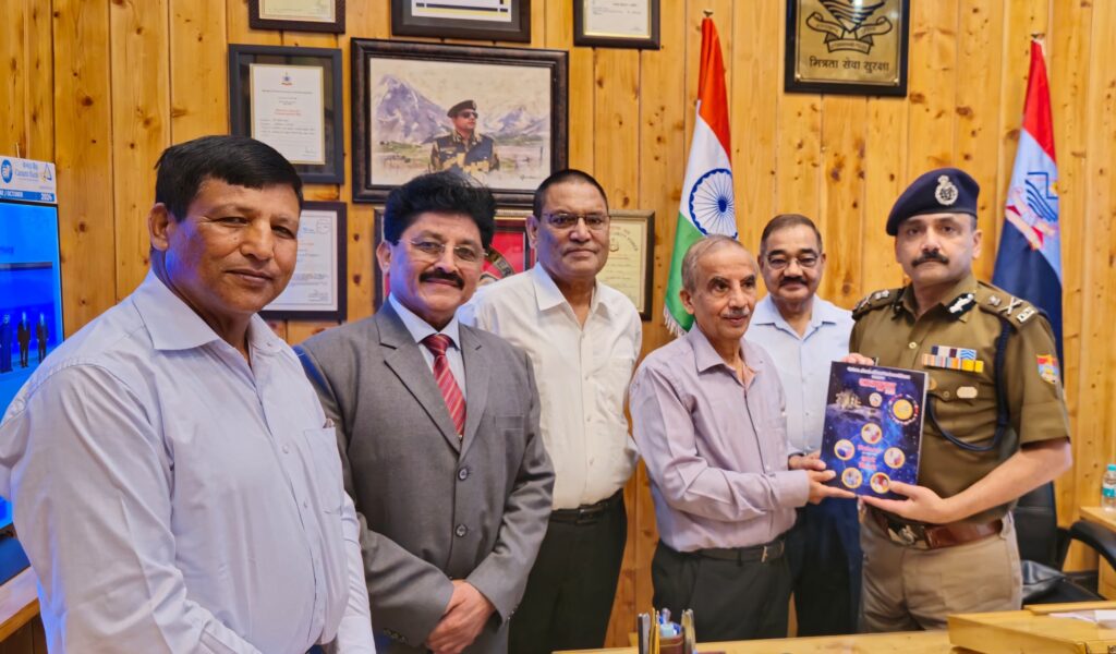 UTTARKHAND POLICE HEADQ ’पुलिस पेंशनर्स कल्याण समिति, उत्तराखण्ड’ के पदाधिकारियों  के साथ एक गोष्ठी आयोजित की गई