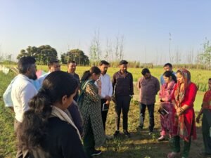1742479041_अपर-सचिव-निकिता-खंडेलवाल-पहुंची-नारसन-ब्लॉककिया-क्षेत्र-का-दौरा.jpg
