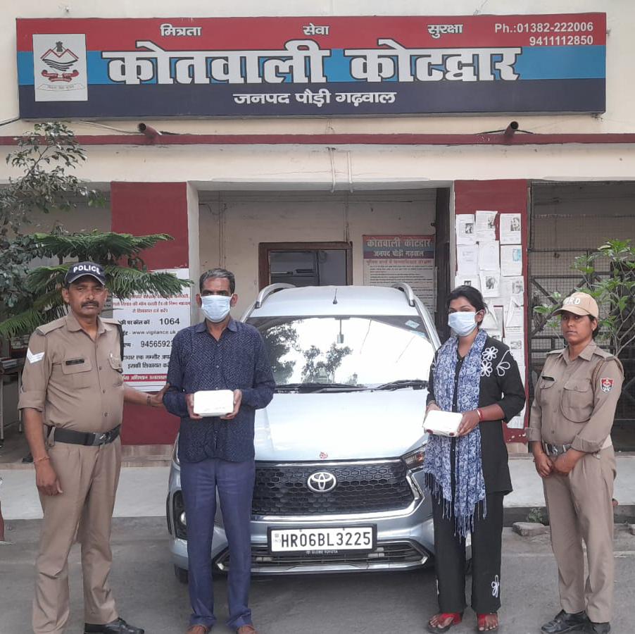 चेन स्नैचिंग का खुलासा: बाबरिया गैंग के हिस्ट्रीशीटर समेत दो गिरफ्तार, वांछित महिला आरोपी की तलाश जारी