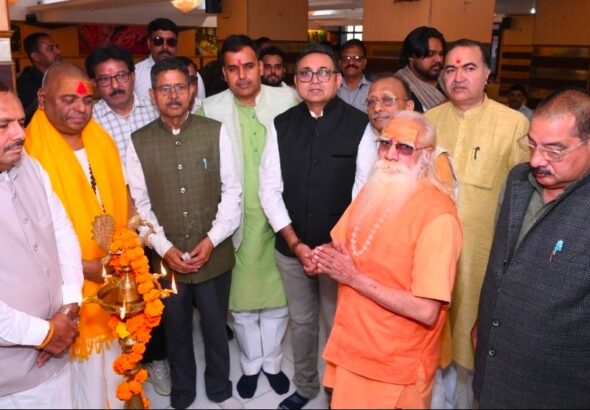 1792857704_हरिद्वार-में-‘आर्टिफिशियल-इंटेलिजेंस-पत्रकारिता-के-क्षेत्र-में-चुनौतियां-एवं.jpeg