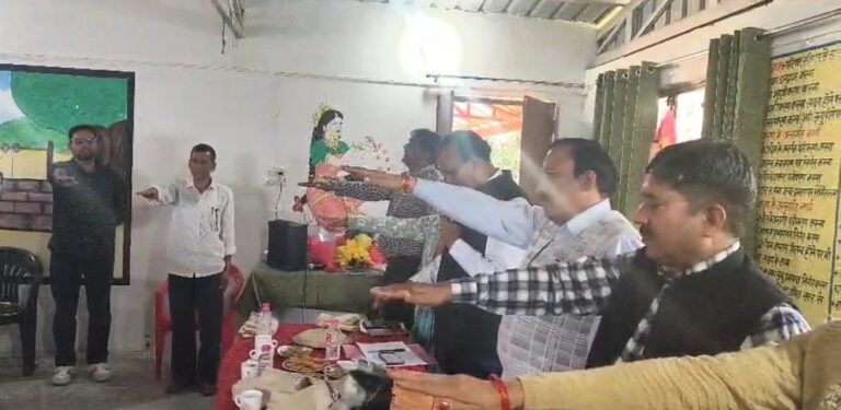 1792858271_‎कीर्तिनगर-बीडीसी-बैठक-में-जनसमस्याओं-पर-हुई-चर्चा.jpeg