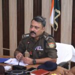1792861215_एसएसपी-नवनीत-सिंह-की-अध्यक्षता-में-अपराध-गोष्ठी-आयोजित.jpeg