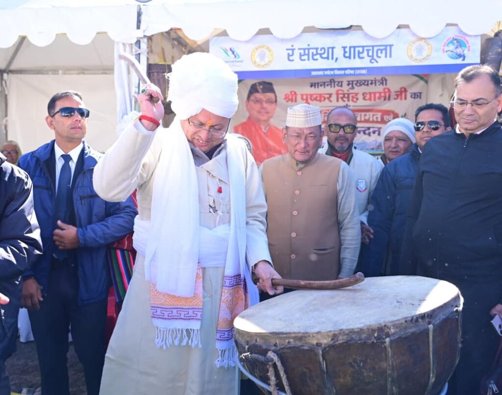 1792928242_मुख्यमंत्री-पुष्कर-सिंह-धामी-ने-गुंजी-में-आदि-कैलाश-परिक्रमा.jpeg