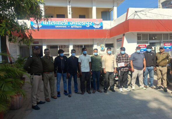 ऑपरेशन-प्रहार-के-तहत-जुआसट्टा-खेलने-वालों-के-विरुद्ध-बड़ी.jpg